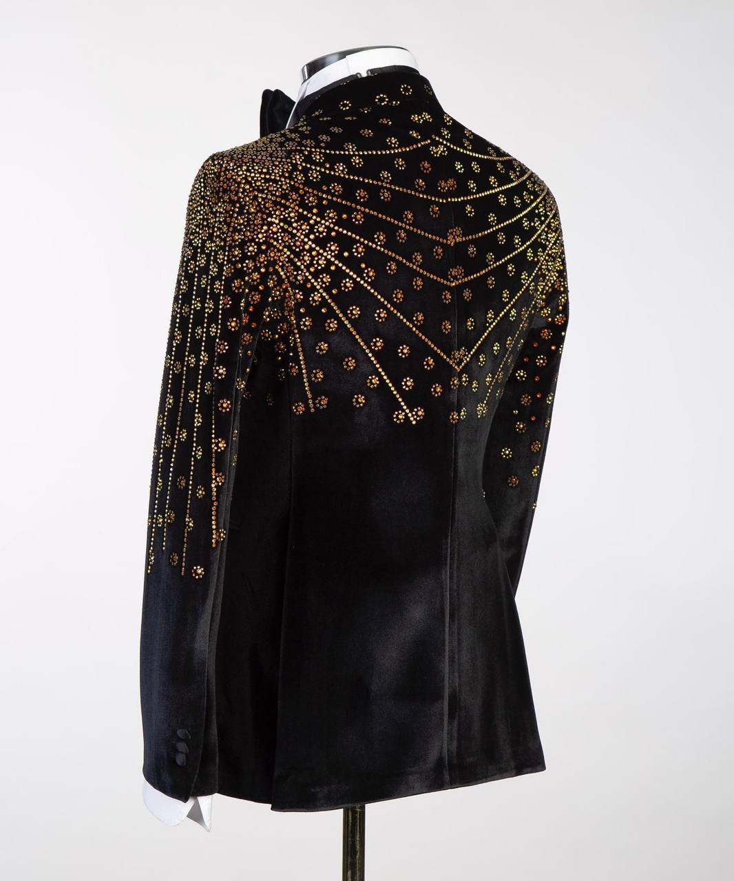 Velvet Destiny Gold