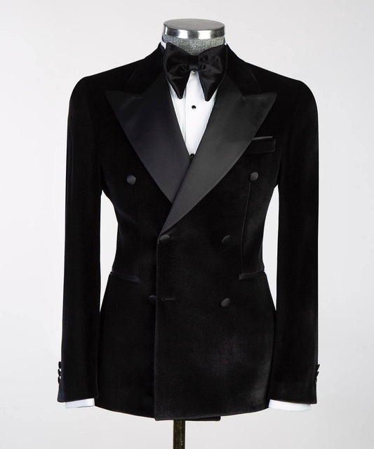 Noir Majesty